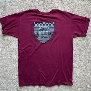 Vans men’s large burgundy t shirt